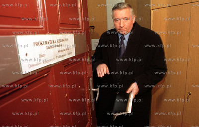 Andrzej Lepper w Prokuraturze Gdansk - Poludnie - sprawa...