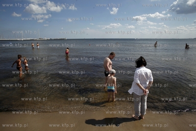 Sopot. Plaza wczesci poludniowej.
12.08.2013
fot....