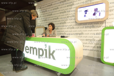 Gdansk. Salon Empik w Galerii Baltyckiej. Spotkanie...