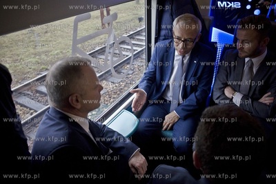 Inauguracyjny przejazd  nowym pociągiem PKP SKM, typu...
