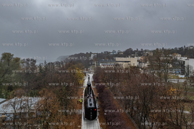 Gdynia. Transport ORP Sokół do Muzeum Marynarki Wojennej.
23.11.2023
fot....