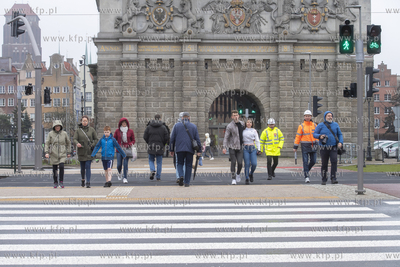 Gdańsk. Otwarcie nowego przejścia naziemnego na wysokości...