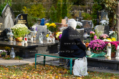 Cmentaz Łostowicki. Dzień Wszystkich Świętych....