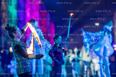 100 - lecie Gdyni. Urodzinowy spektakl uliczny GDYNIA...