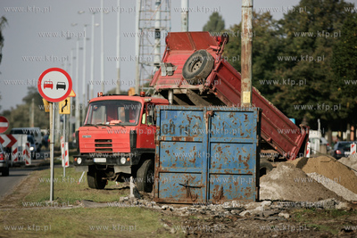 Gdansk. Remont torowiska oraz nawierzchni na ulicy...