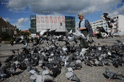 Slupsk. Plac Stary Rynek, miejsce gdzie mieszkancy...