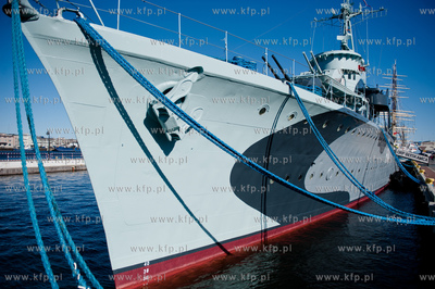 Gdynia. Skwer Kosciuszki. Okret - muzeum ORP Blyskawica
11.03.2012
fot....