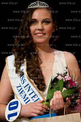 Gminny Dom Kultury w Pierwoszynie. Gala Finalowa Miss...