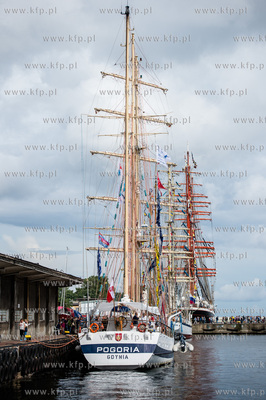 Gdynia. Operacja Zagle Gdyni 2014.
16.08.2014
fot....