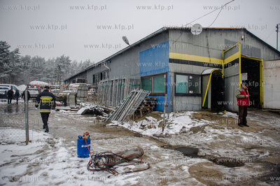Gdansk. Ujescisko. Ugaszony przez Straz Pozarna pozar...