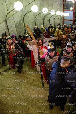 Wielki Piatek. Misterium Meki Panskiej na ulicach Gdanska.
03.04.2015
fot....