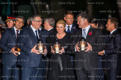 Gdansk. Plac Solidarnosci. Obchody 70. rocznicy zakonczenia...