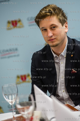 Gdansk. Urzad Miasta. Konferencja prasowa inaugurujaca...