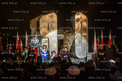 Gdynia. Obchody 45. rocznicy Grudnia '70. Apel poleglych...