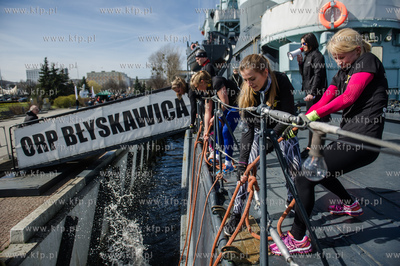 Gdynia. Morderczy trening przygotowujacy do zawodow...