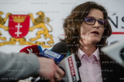 Gdańsk. Urząd Miasta. Konferencja prasowa na której...