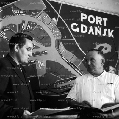 Makieta portu w kapitanacie portu gdańskiego.  (Lata...