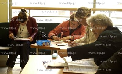 Gdansk. Pierwszy Urzad Skarbowy. Ostatni dzien skladania...