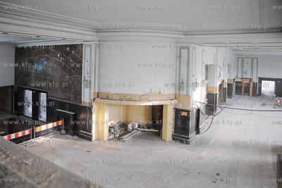 Trwa Remont i przebudowa dworca kolejowego Gdynia Glowna,...