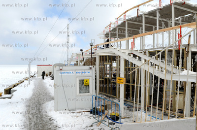 Sopot. Silne mrozy spowodowaly zamarzniecie zatoki...