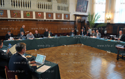 Sopot. Urzad Niasta. Ostatnia sesja Rady Miasta biezacej...