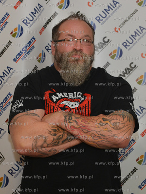 Do Rumi przyjechal wczoraj Alexey Voevoda (Rosja),...