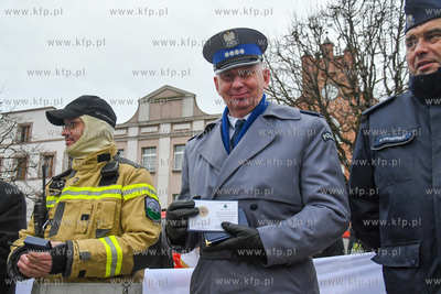 Uroczystosci na rynku w Kościerzynie z okazji 102....