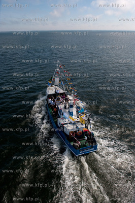 Morska Pielgrzymka Rybakow w Pucku na odpust Sw Piotra...