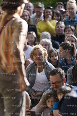 Gdańsk. Festiwal teatrów Ulicznych FETA. Dansk Rakkerpak...