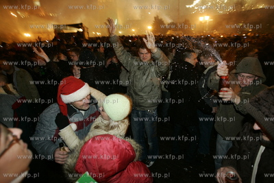 Gdansk powital 2008 rok. Na Targu Weglowym zgromadzil...