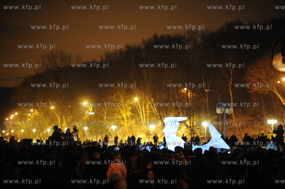 Gdynia, Bulwar Nadmorski. Festiwal rzezb lodowych....