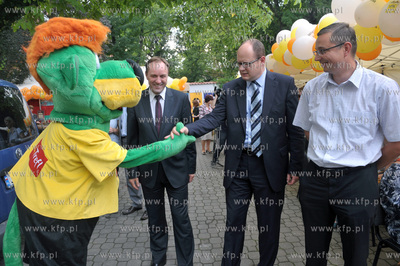 Festyn "Zeszyt dla ucznia" na terenie Gdanskiego Domu...