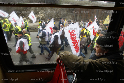 Gdansk. Demonstracja Zwiazkow Zawodowych z Grupy Energa....