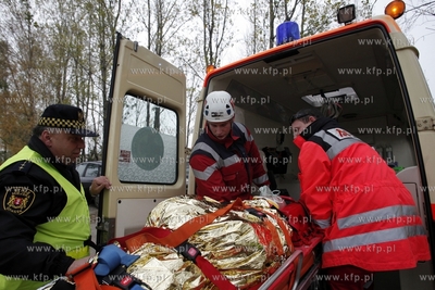 Gdansk. Manewry grup ratowniczy?ch Reborn 2012.
27.10.2012
fot....