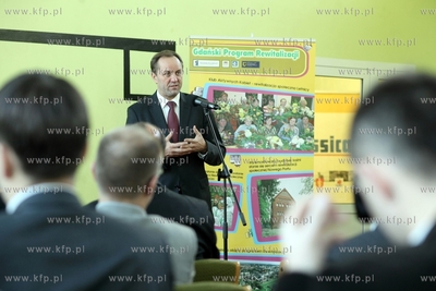 Konferencja  podsumowujacą zasadnicza, inwestycyjna...