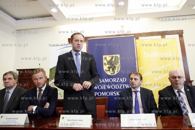 Gdansk. Urzad Marszalkowski.Podpisanie umowy na wybudowanie...