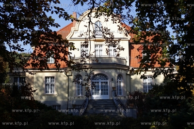 Sopot. Maly Belweder przy ul. Mickiewicza.
14.10.2013
fot....