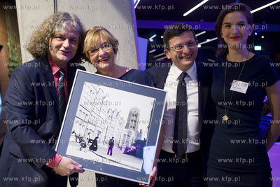 Europejskie Centrum Solidarności. Bal charytatywny...