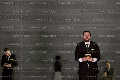 Teatr Wybrzeże. Scena Główna, Próba medialna spektaklu...