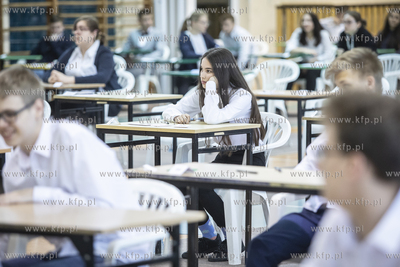 Szkoła podstawowa nr. 48 na gdańskiej Zaspie. Egzamin...