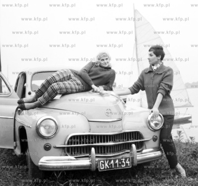 Samochod Warszawa Garbus. 0001540z 5.06.1961 Fot. Zbigniew...