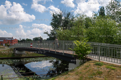 Nowy Dwór Gdański. Kładka dla pieszych nad Tugą...