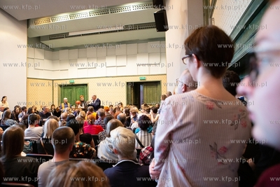 Filharmonia Bałtycka. Gdańskie Targi Książki. Spotkanie...