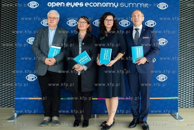 Gdańsk, Amber Expo. Prezentacja książki poświęconej...