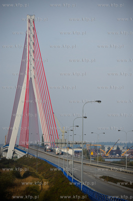 Gdansk. Most Wantowy im. Jana Pawla II na Martej Wisle.
27.10.2011
fot....