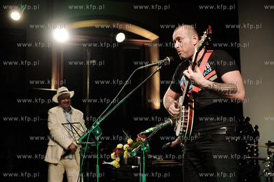 Gdansk. Nadbaltyckie Centrum Kultury, Skiboby - czyli...