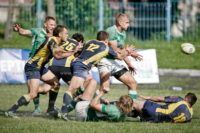 Stadion Gdanskiego Osrodka Kultury Fizycznej. Derby...