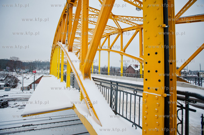 Gdansk. Zamkniety dla ruchu kolowego Zolty Wiadukt,...