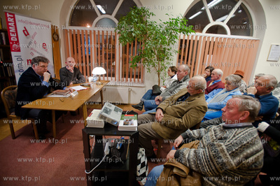 Gdansk. Filii nr 13 Wojewodzkiej i Miejskiej Biblioteki...