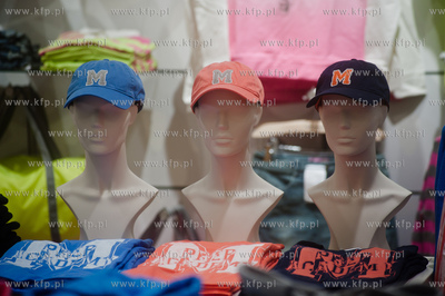 Gdynia. CH Riviera. Otwarcie salonu multibrandu Van...